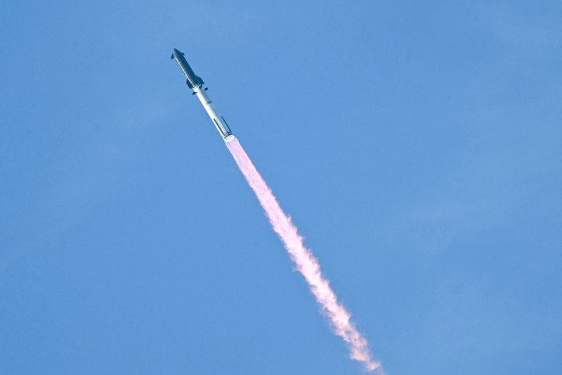 Hito espacial: SpaceX lanza el vuelo 14 de Starship en su primer intento de trayectoria orbital desde Texas